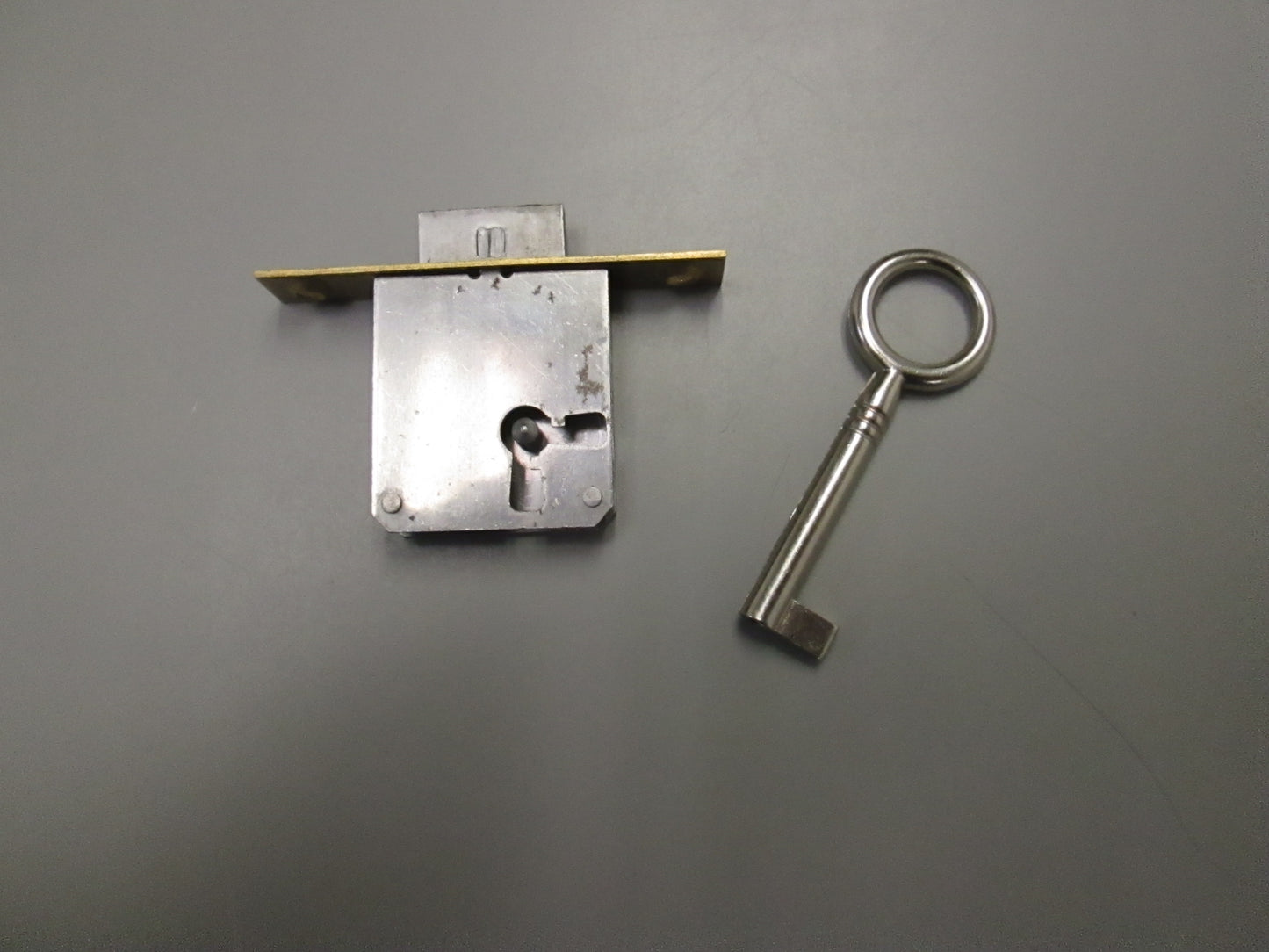 DiMark MS 1720/25 Full Mortise Drawer Lock RH