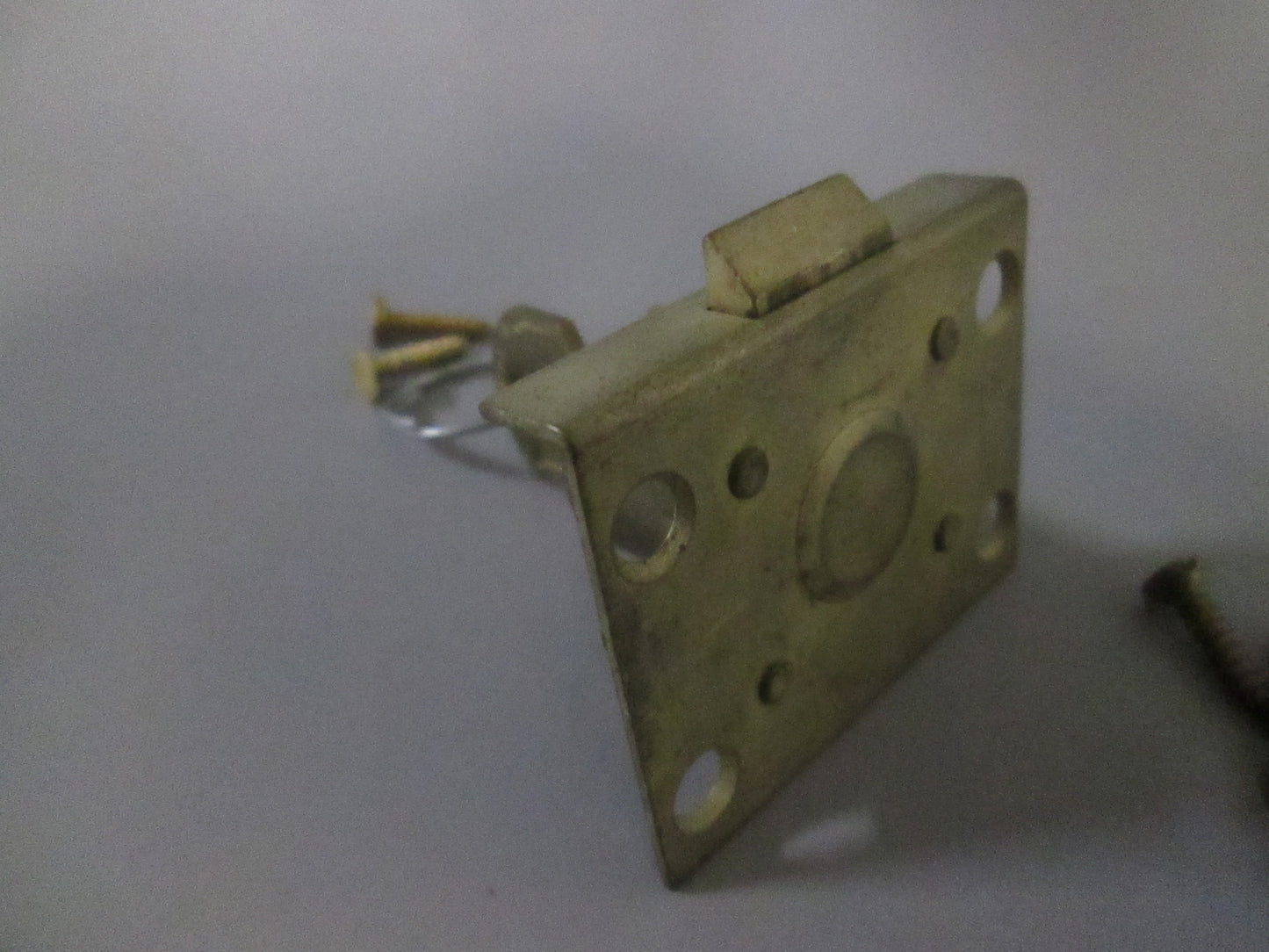 1/2 Surface Drawer latch