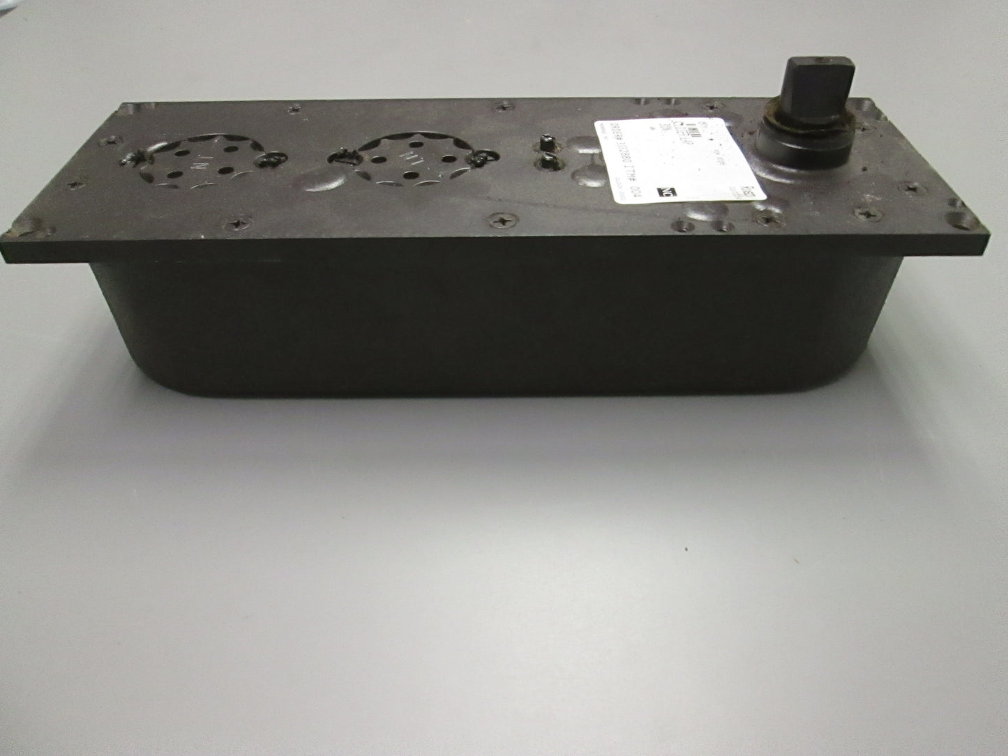 Rixson 30 Double Acting Center Hung Floor Closer Body