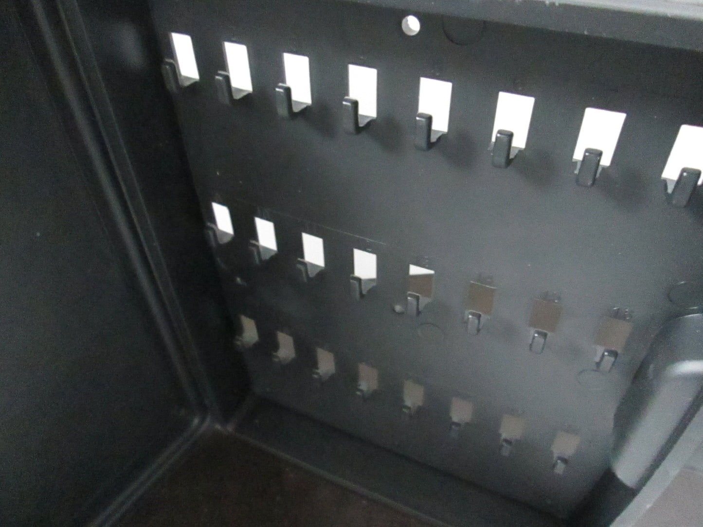 MMF 201-7124-14 24 Key Cabinet