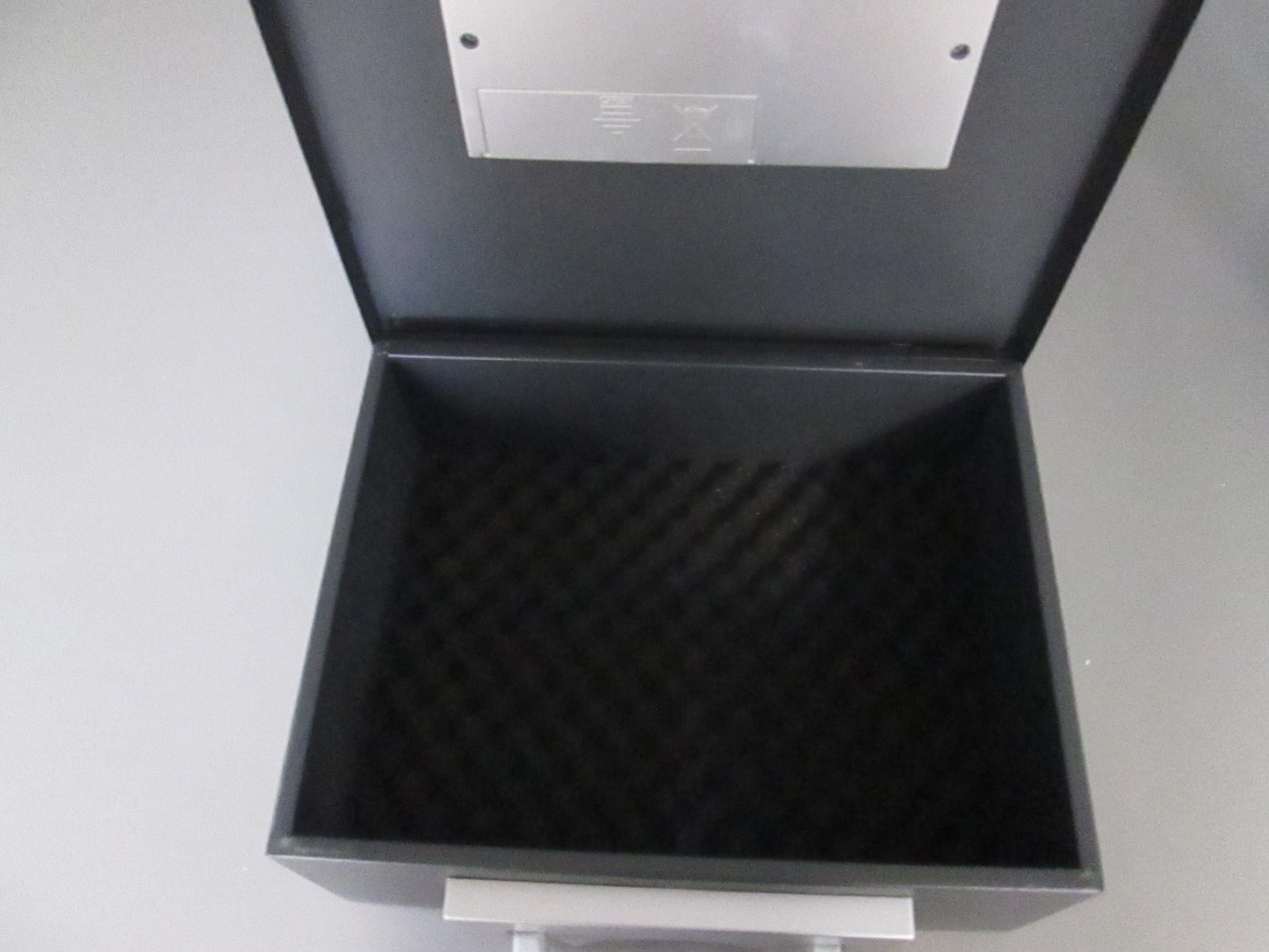 MMF 221104 Electronic Security Box