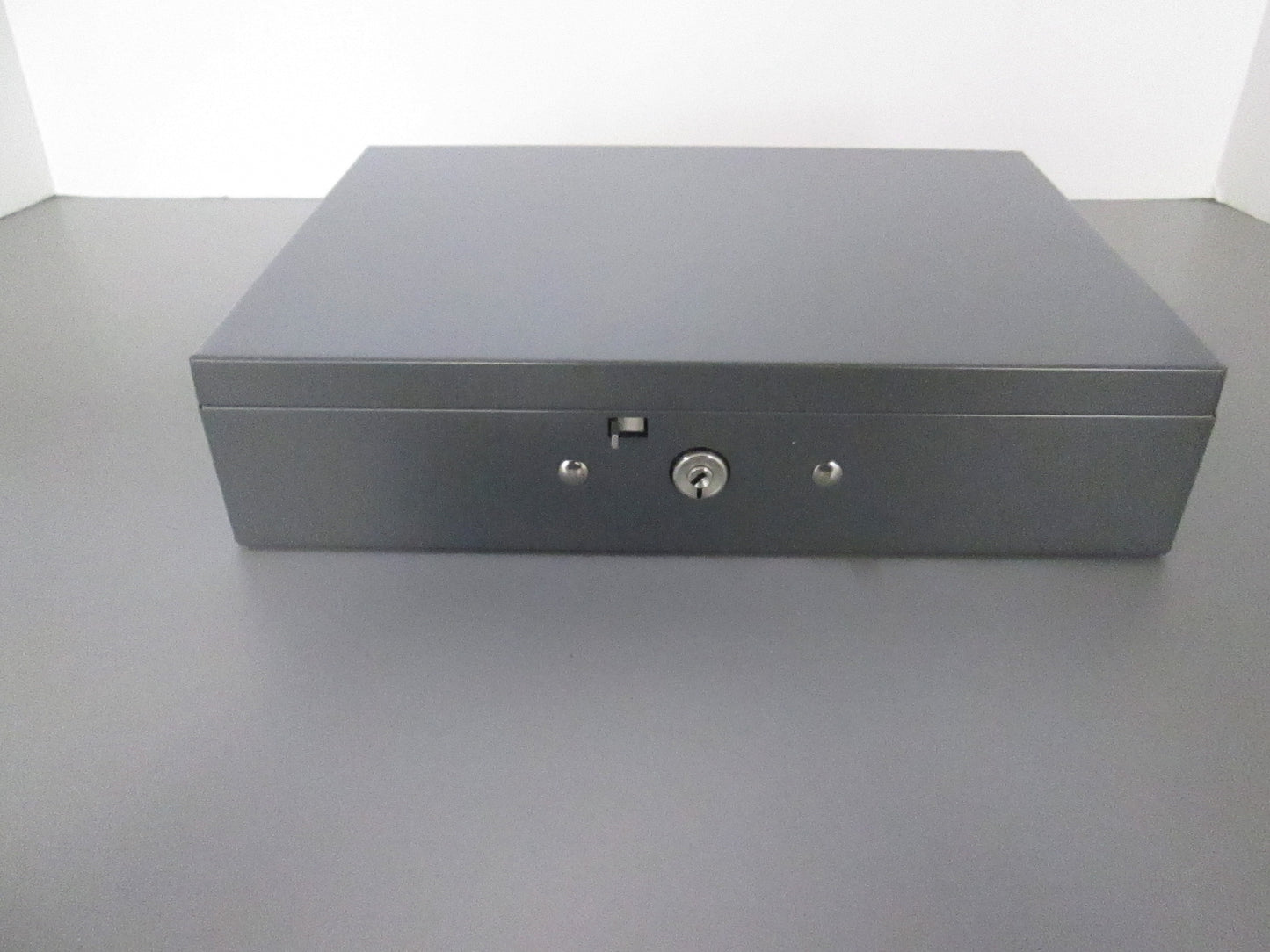 MMF 221-F10-GRA Low Profile Cash Box