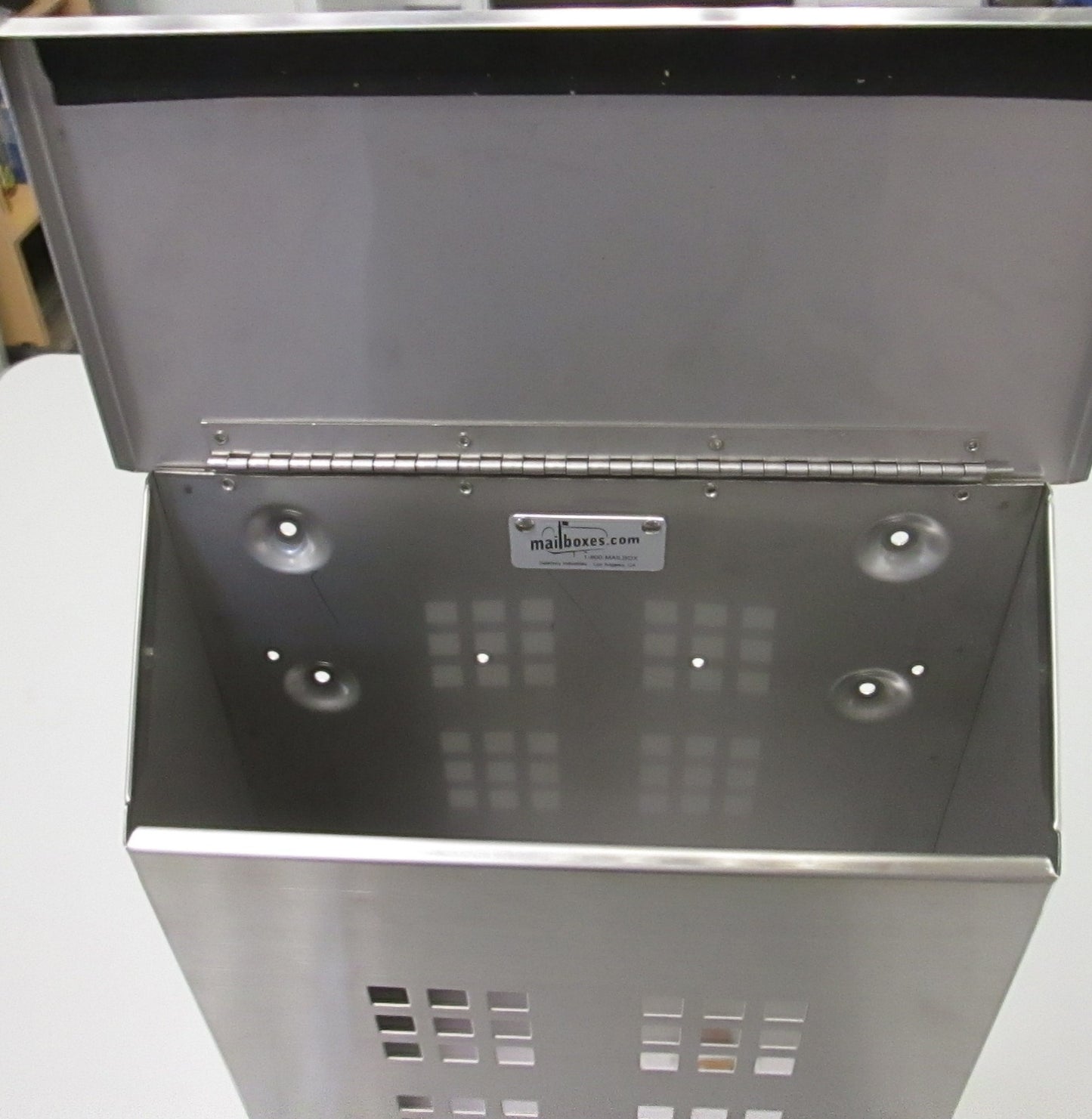 Salsbury Industries 4525 Decorative Stainless Mailbox Vertical