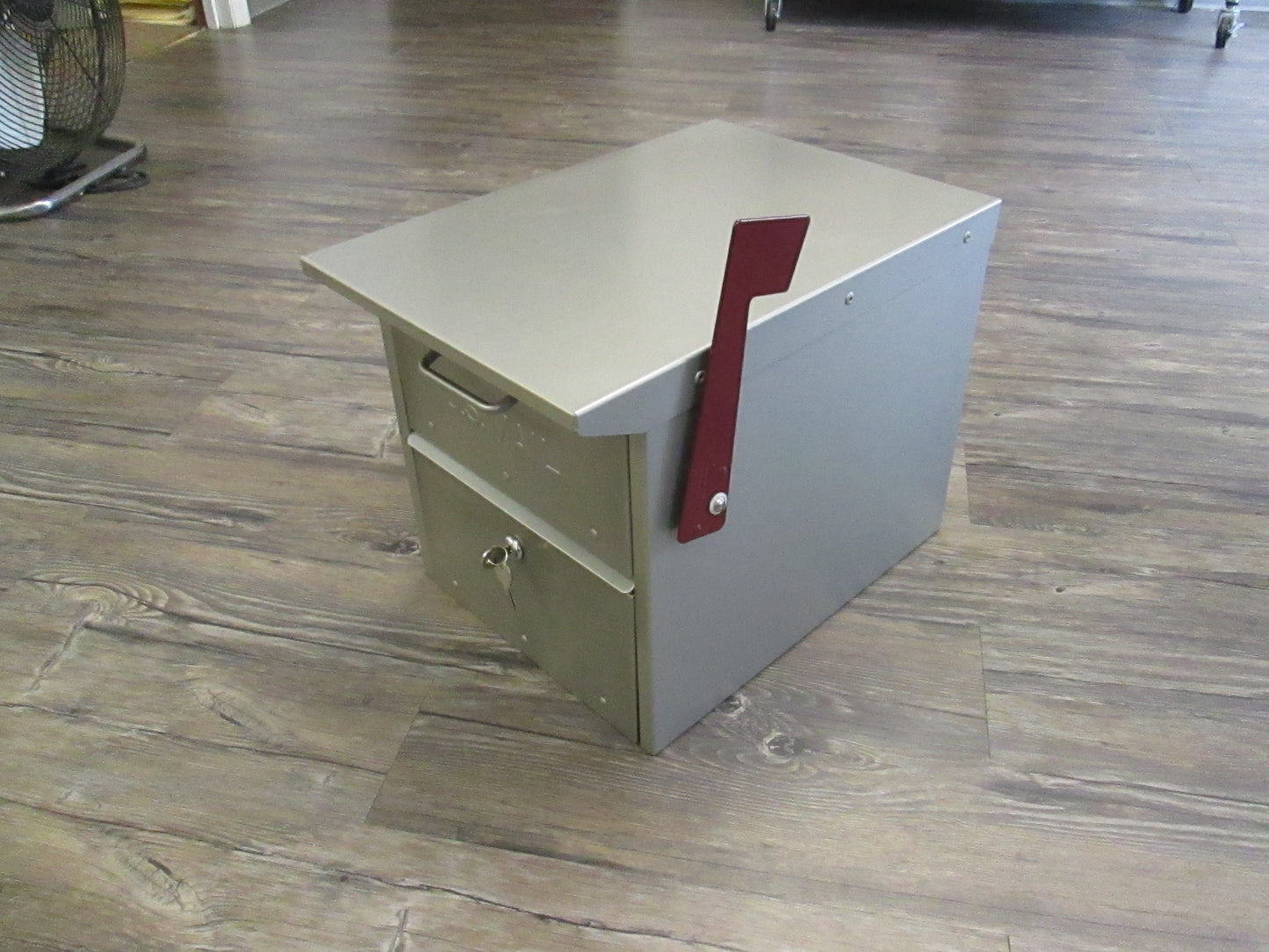 Salsbury Industries 4325 Roadside Mailbox