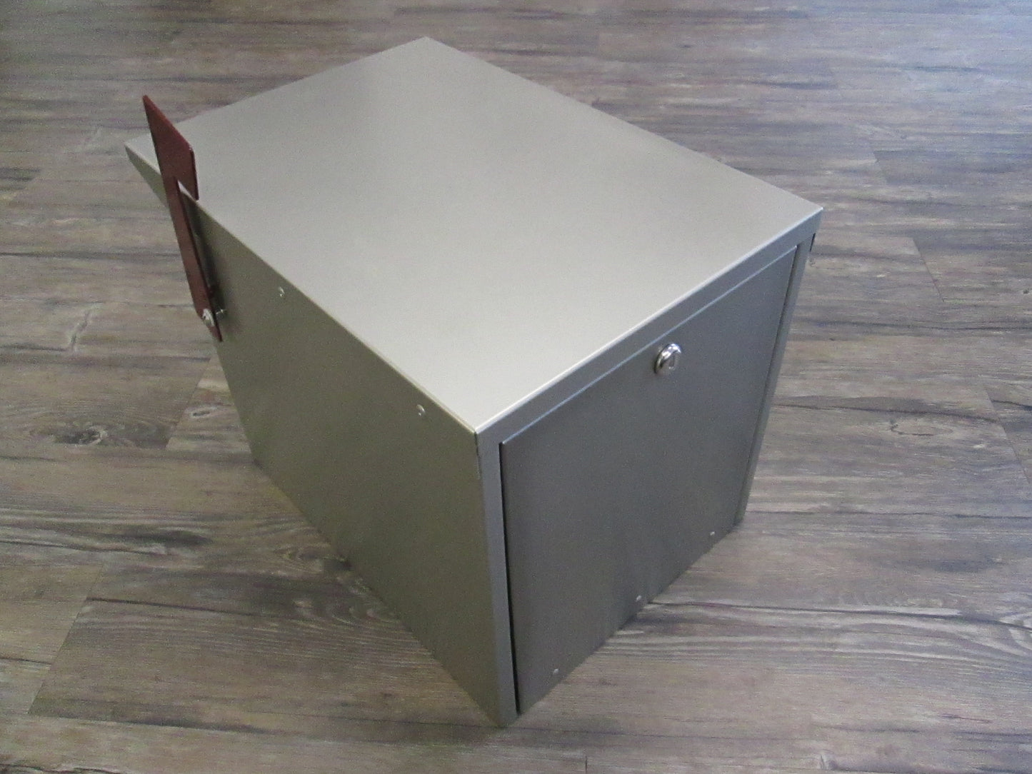 Salsbury Industries 4325 Roadside Mailbox