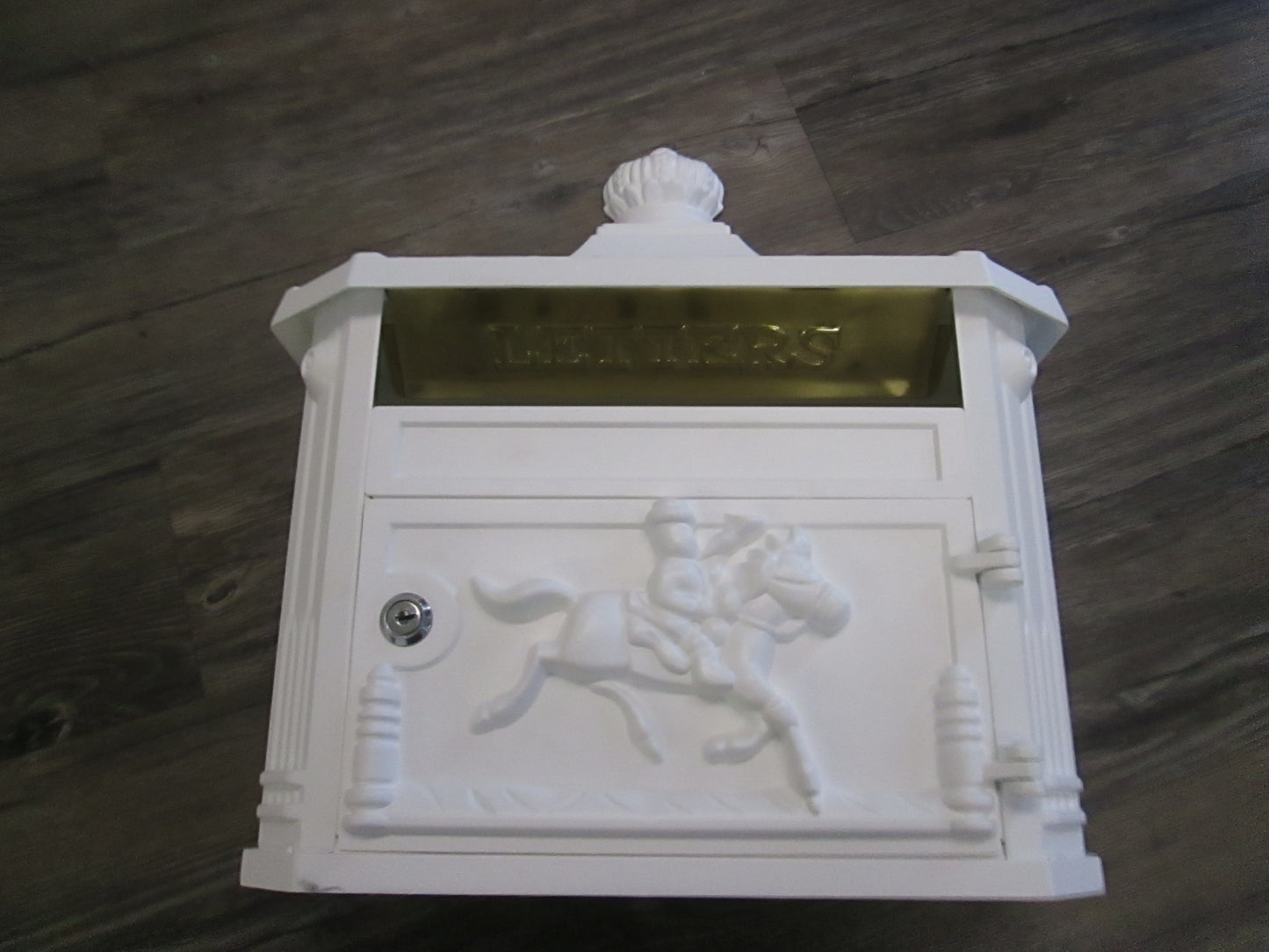 Salsbury Industries 4460 Victorian Mailbox