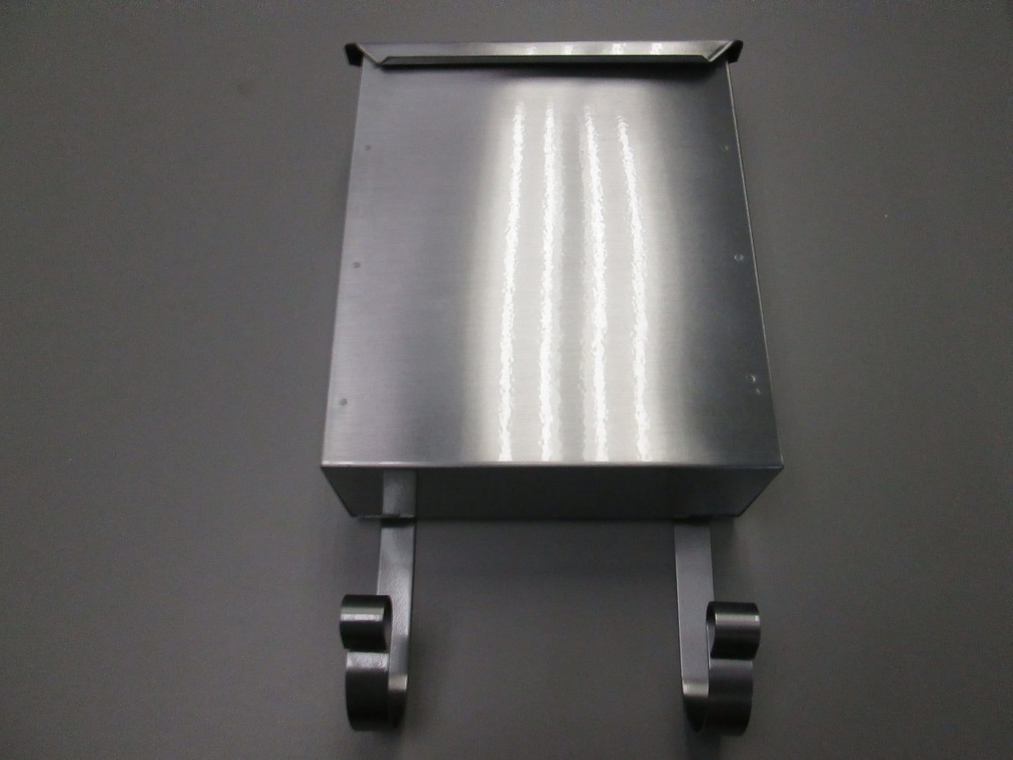 Colony Metalsmiths Mailbox Vertical