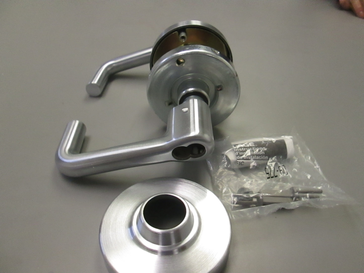 Schlage ND60BD Vestibule/Entry set with Tubular Style Levers US 26D