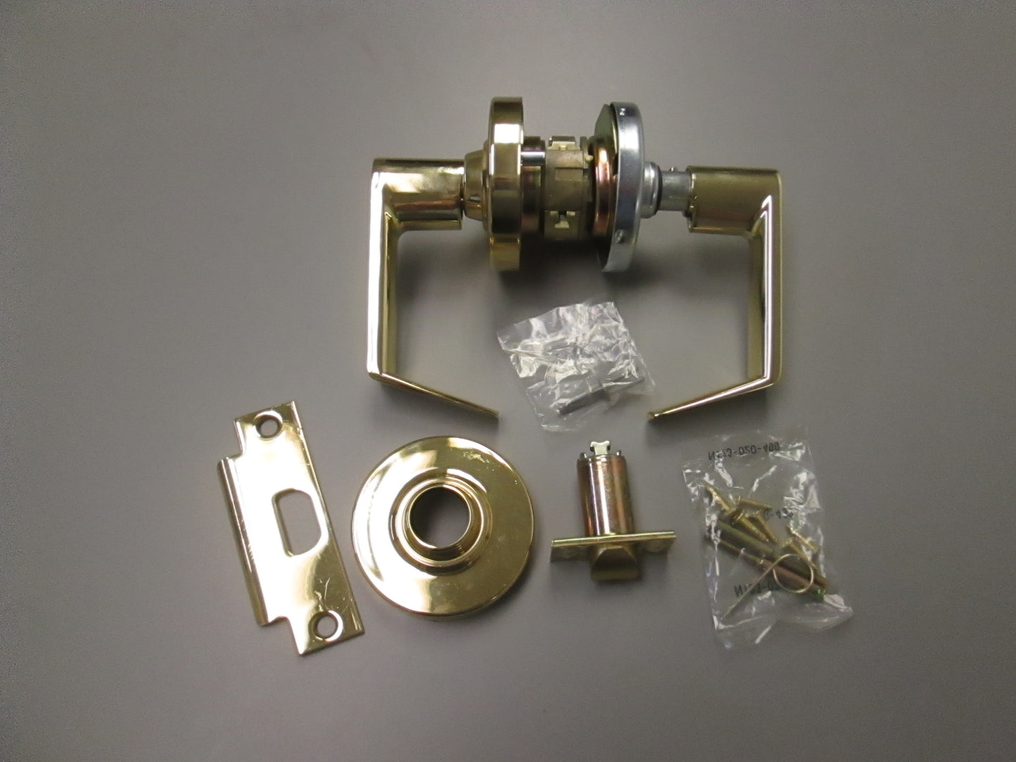 Schlage ND96BD Storeroom Rhodes Lever Set in Brass