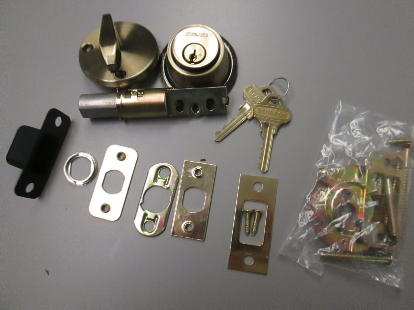 Schlage BC160P Single Cylinder Deadbolt Antique Brass