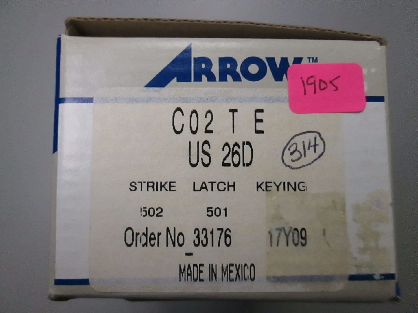 Arrow C02 Privacy Set with Tudor Style Knobs Satin Chrome