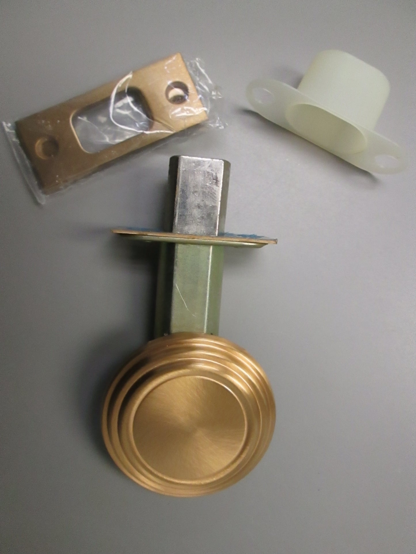 Arrow E60 Blind Bolt with Blank Plate Outside Satin Bronze