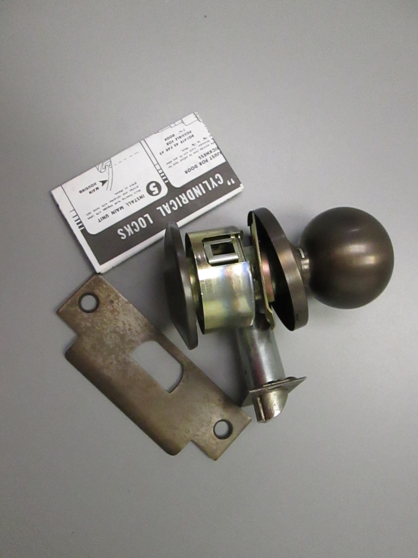 Arrow M03TA Cylindrical Communicating Passage Set with Tudor Knob Dark Bronze