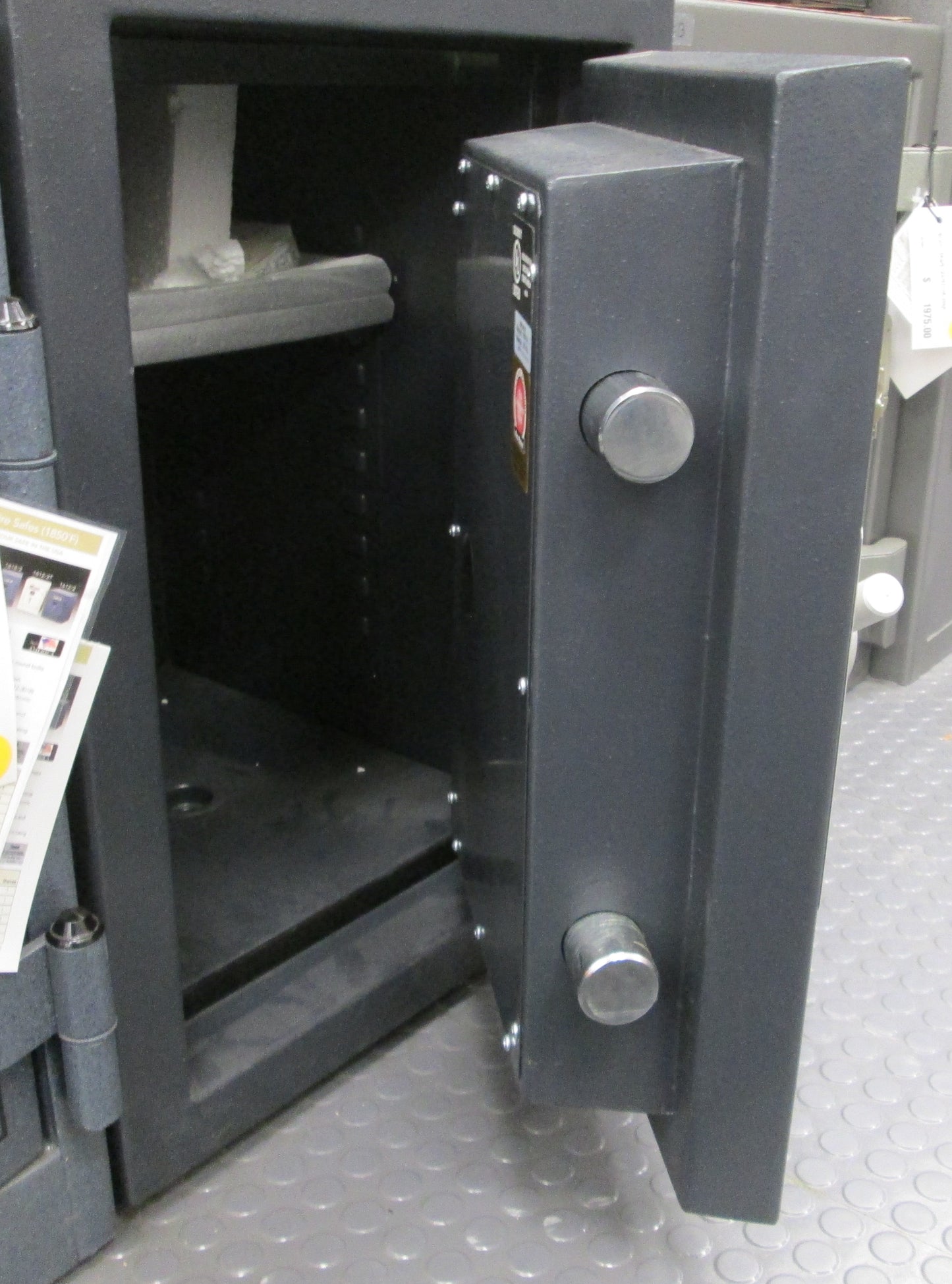 Floor Model American Security CSC 1913E Burglary/Fire Safe