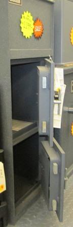 Floor Model*** Gardall BL1337 Back Loading Depository Safe