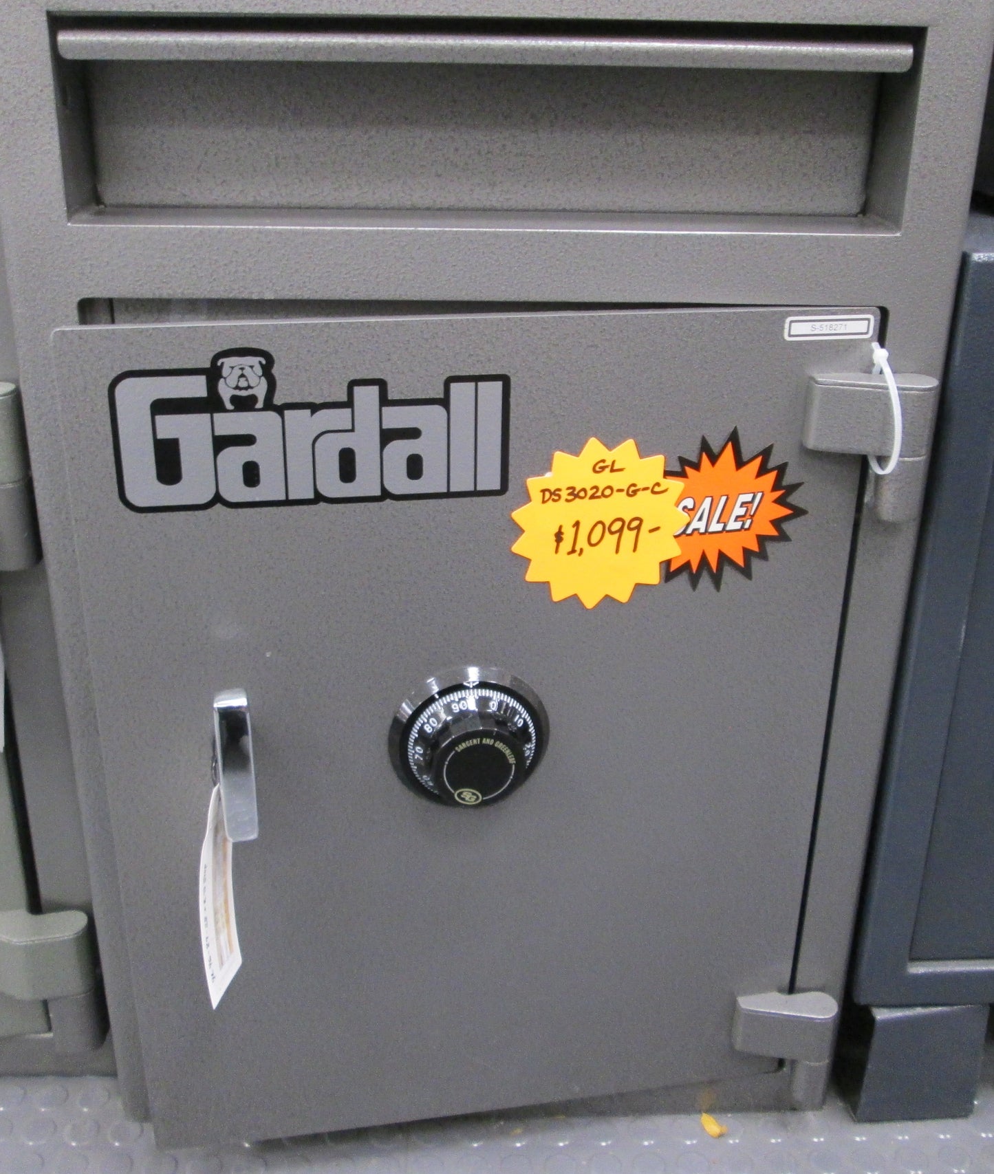 Gardall LCF 3020 Drop Safe