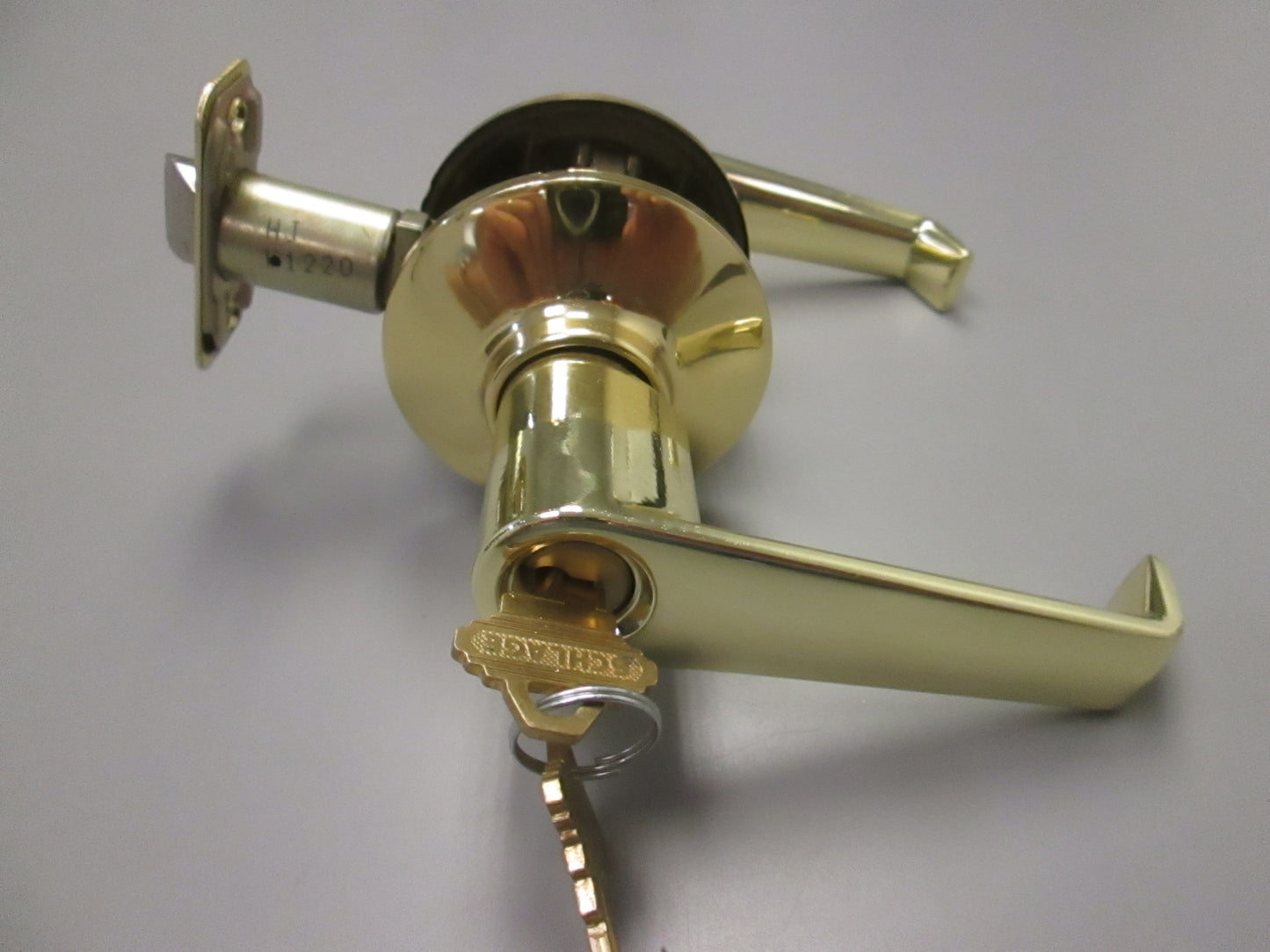 Schlage F Series Keyed Entry Set with Elan Style Levers
