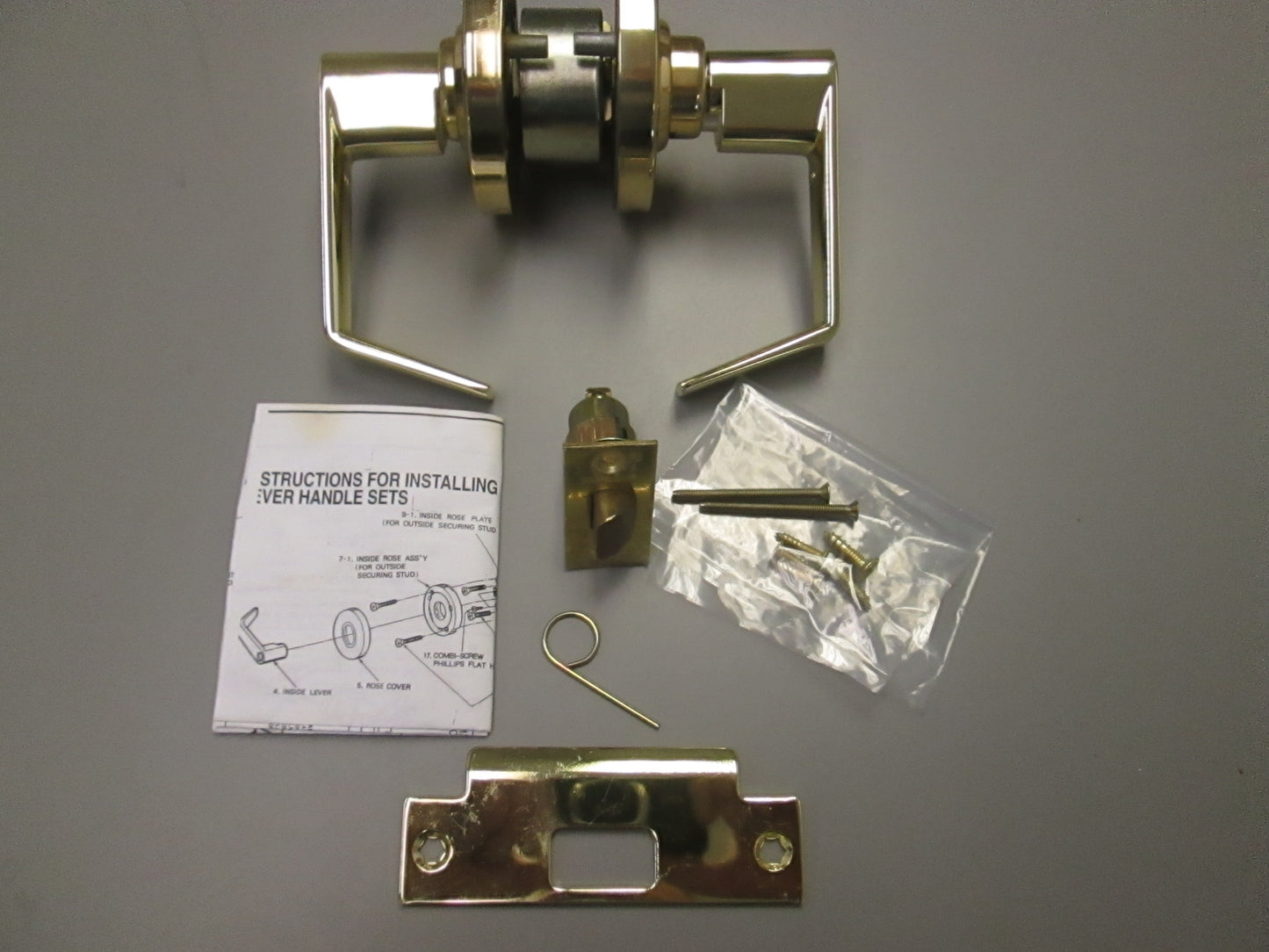 Schlage AL10S Passage Set with Saturn Style Levers ***USED/LIKE NEW***