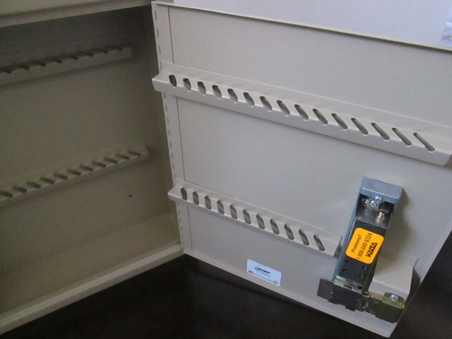 MMF 201-9060-A503 60 Key Storage Cabinet with Simplex Code Lock