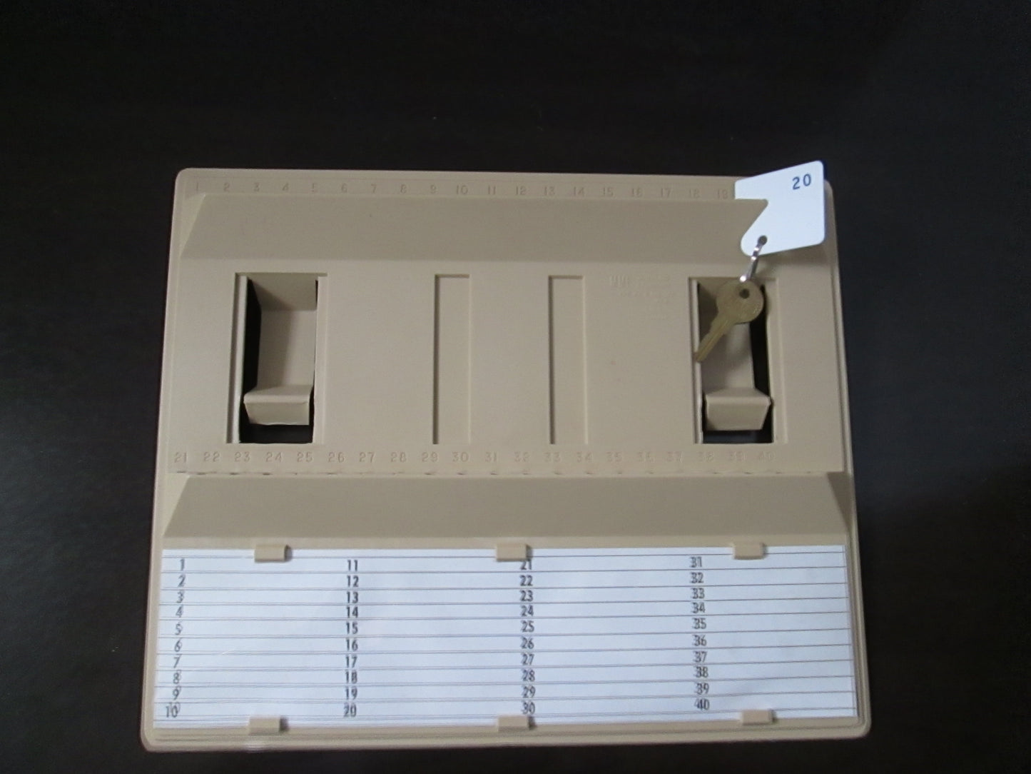 MMF 201-3040-03 40 Key File Rack – Anne's Hardware Surplus