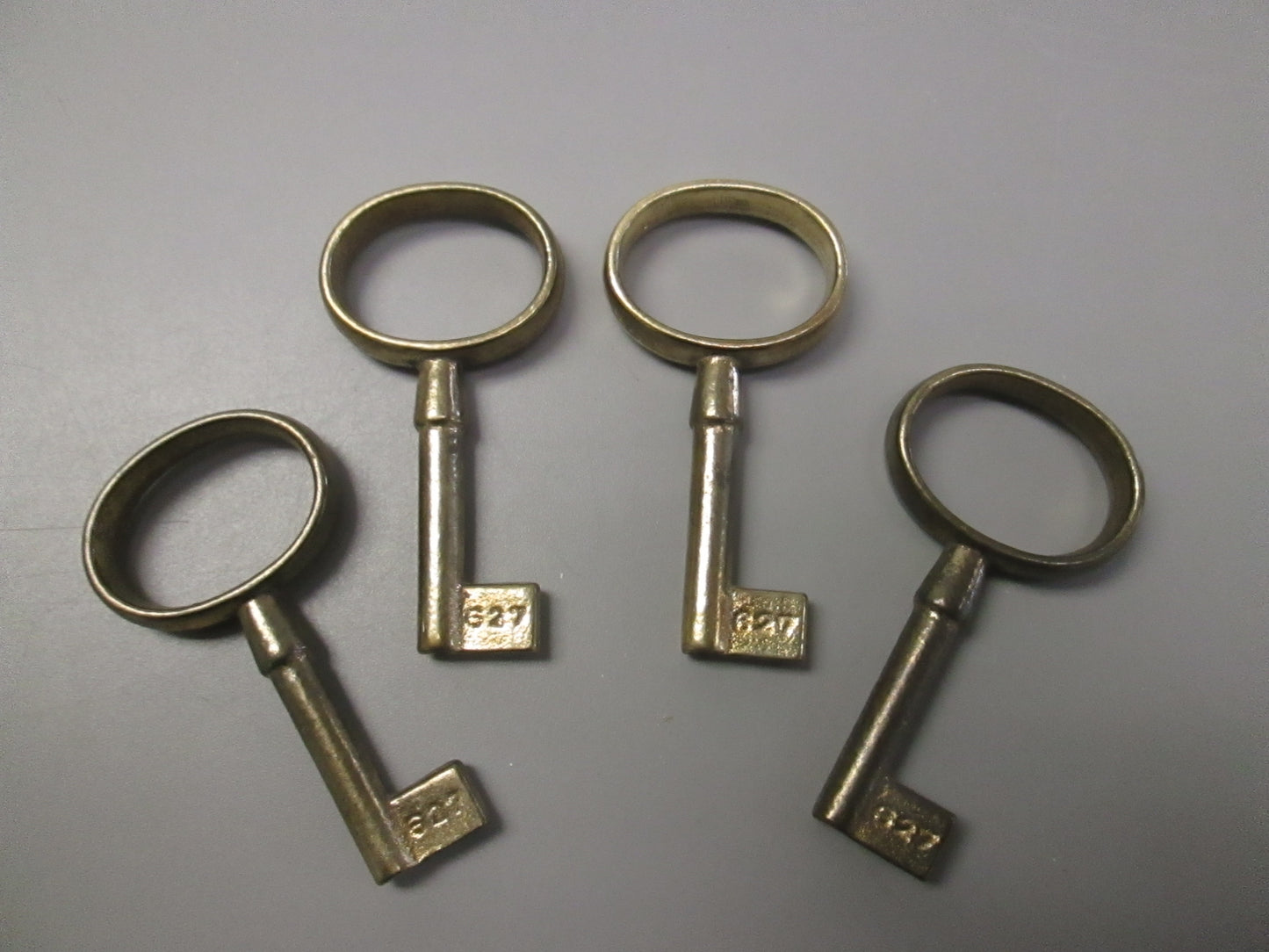 Taylor 627 Drilled Furniture Key Lot of 4