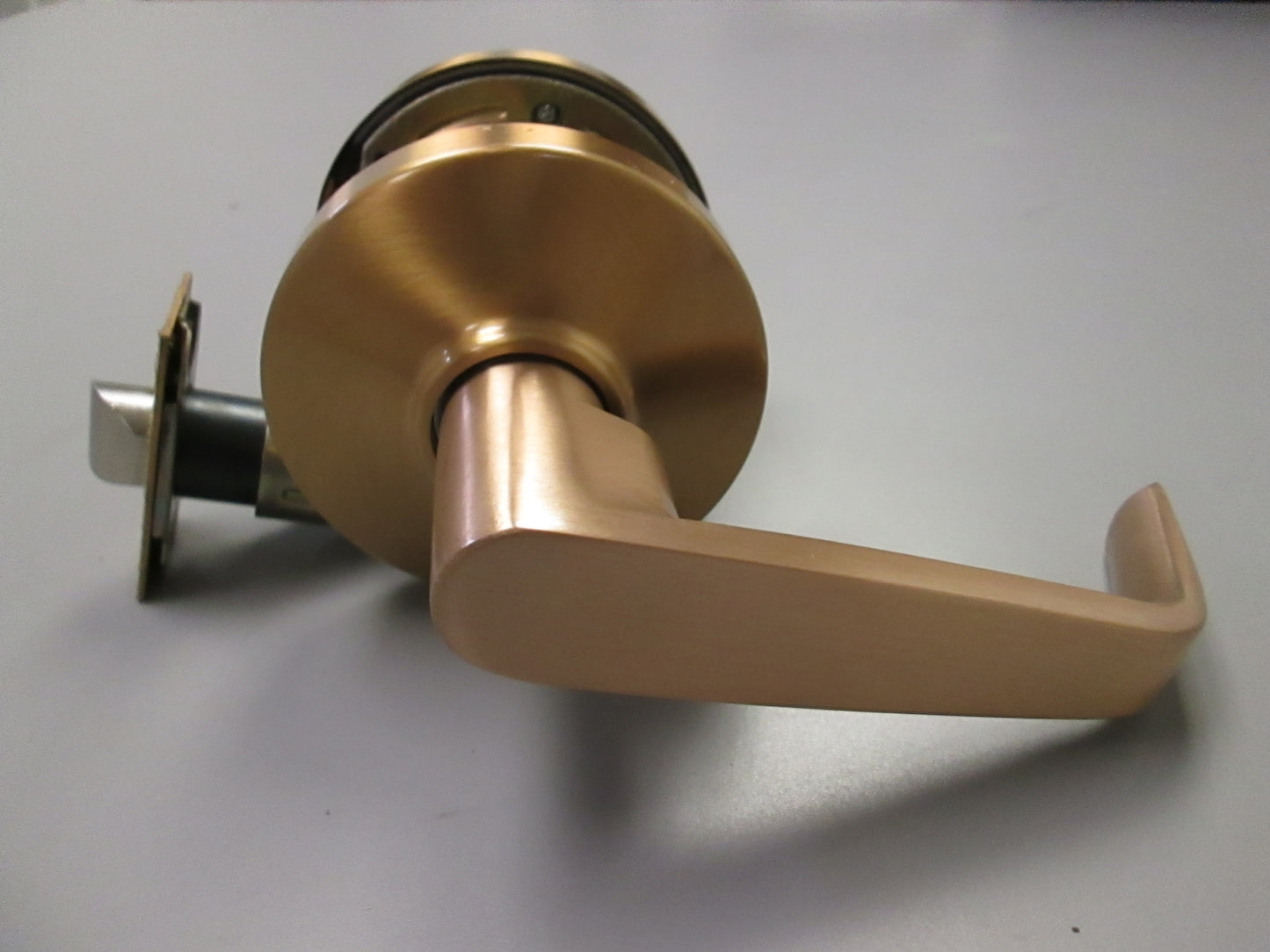 Arrow M03SR One-sided Communicating Passage with Sierra Style Lever Satin Bronze